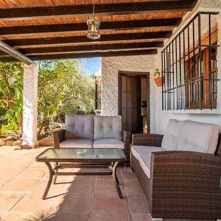 Casa Buganvilla El Chorro